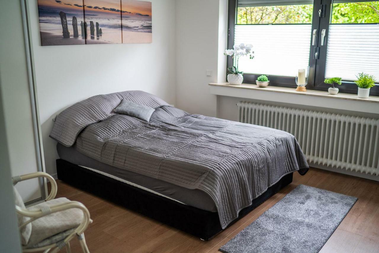 Ferienwohnung Pfingsberg Eg Ратинген Экстерьер фото